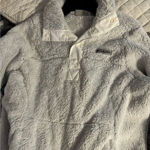 Cute Columbia long sleeve